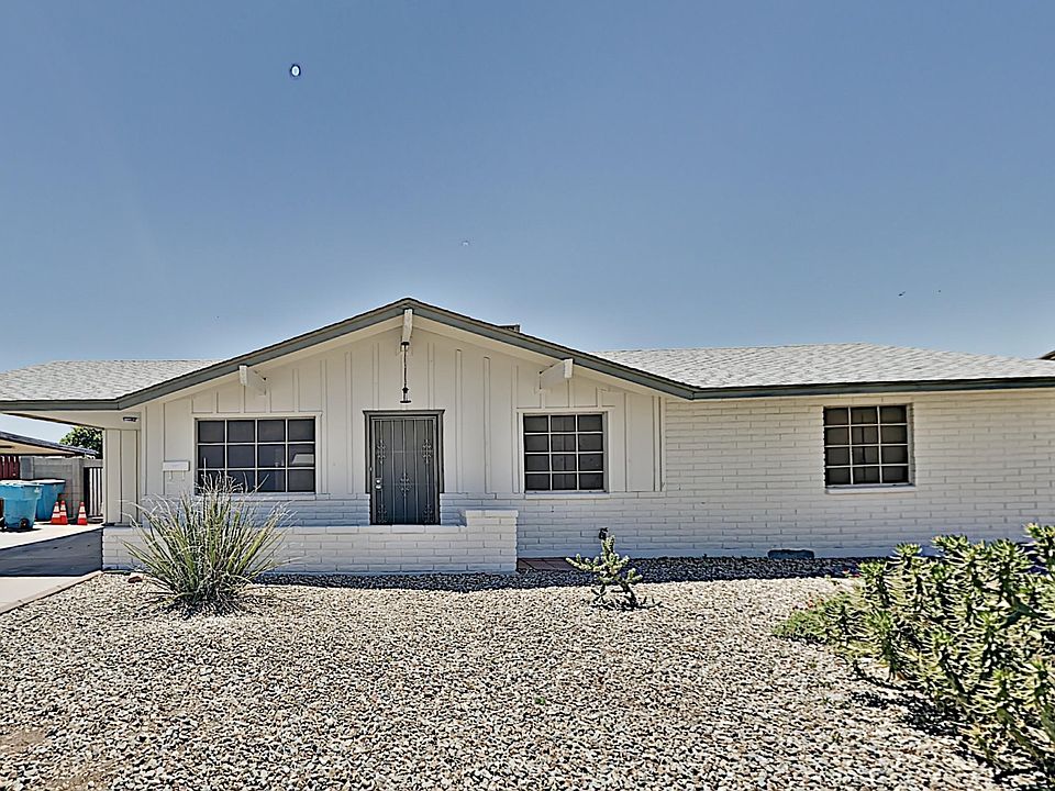 1st image of 8817 W Sells Dr