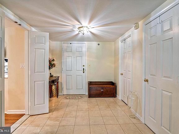 5th image of 5450 Whitley Park Ter APT 301