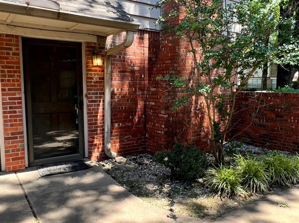 2413 E 59th Ct Unit 2