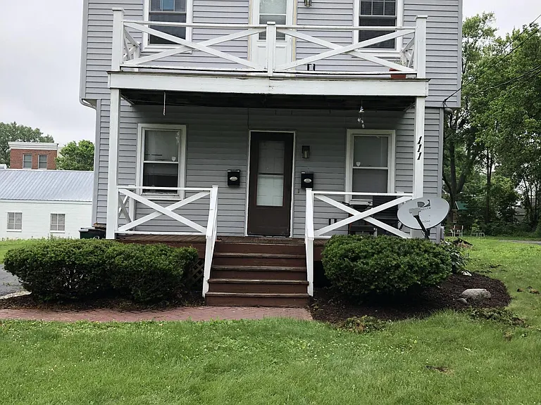 111 Fayette St #B — Photo 5