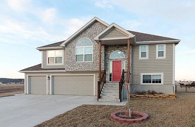 1st image of 2807 Sycamore Ct