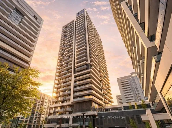 95 Oneida Cres #706, Richmond Hill, ON L4B 0H5