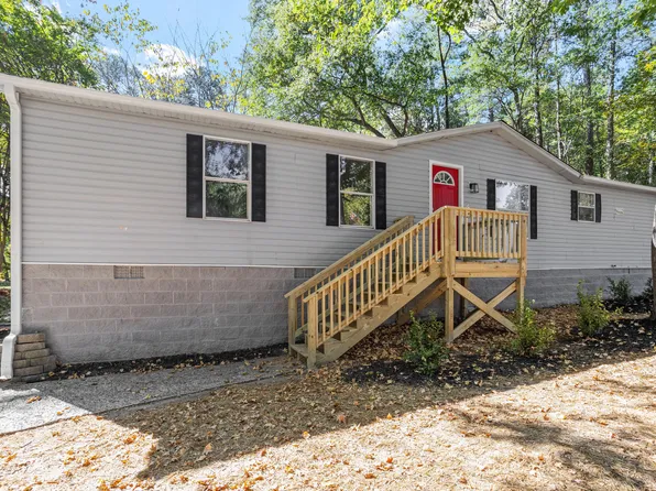131 Blalock St, Holly Springs, NC 27540