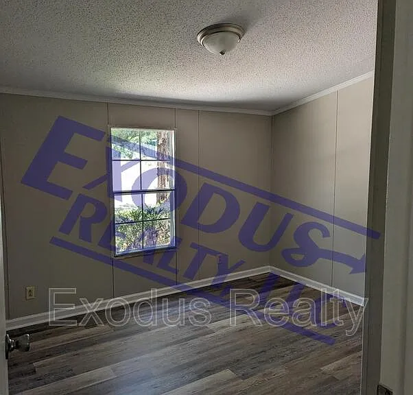 114 Kathleen Ter — Photo 10