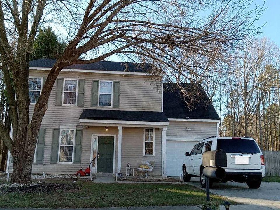 1st image of 118 Hampshire Dr