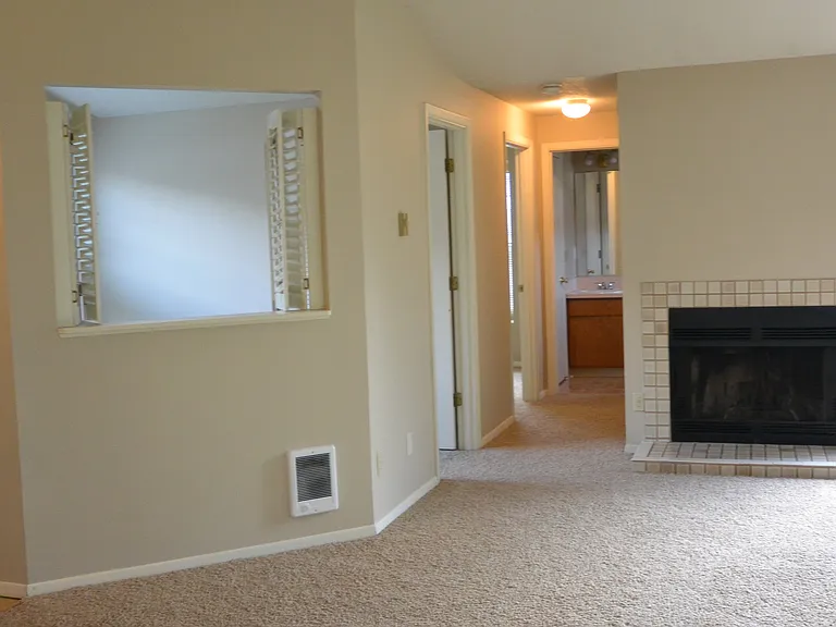 8307 NE Starflower Ct — Photo 5