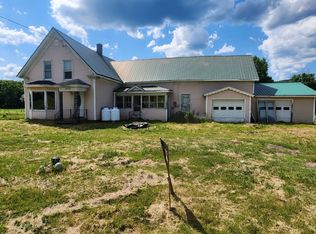 652 Highway 100 Rte, Lowell, VT 05847
