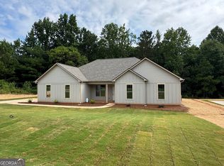 149 Hunters Chase Ct, Eatonton, GA 31024