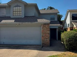 1432 Palmnold Cir W, Fort Worth, TX 76120