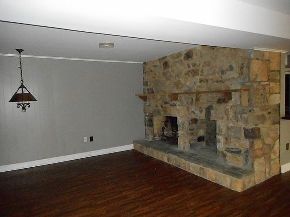 5th image of 2258 Lanier Ln