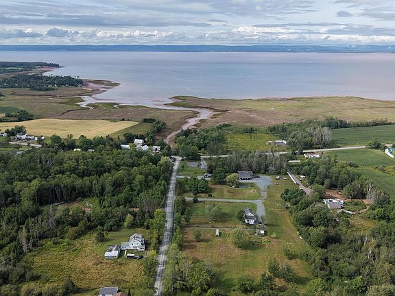 2nd image of M15 Lake Rd
