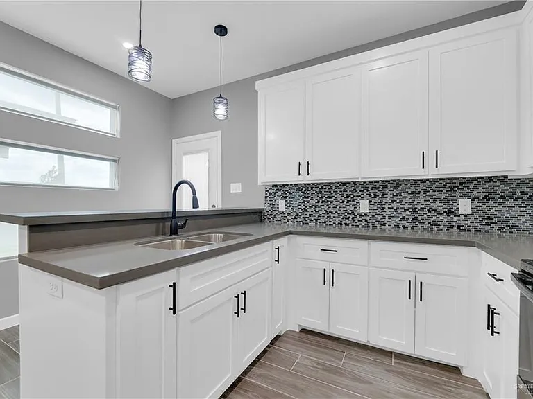 3308 Whetstone Ave #4 — Photo 9