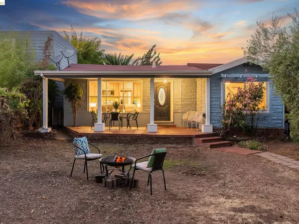 2915 55th Ave, Oakland, CA 94605