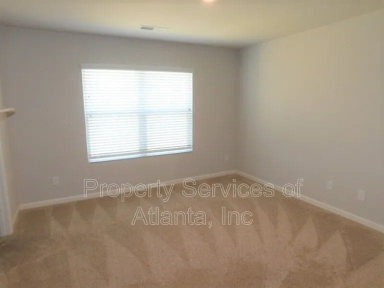 2633 Parrish Ct — Photo 11