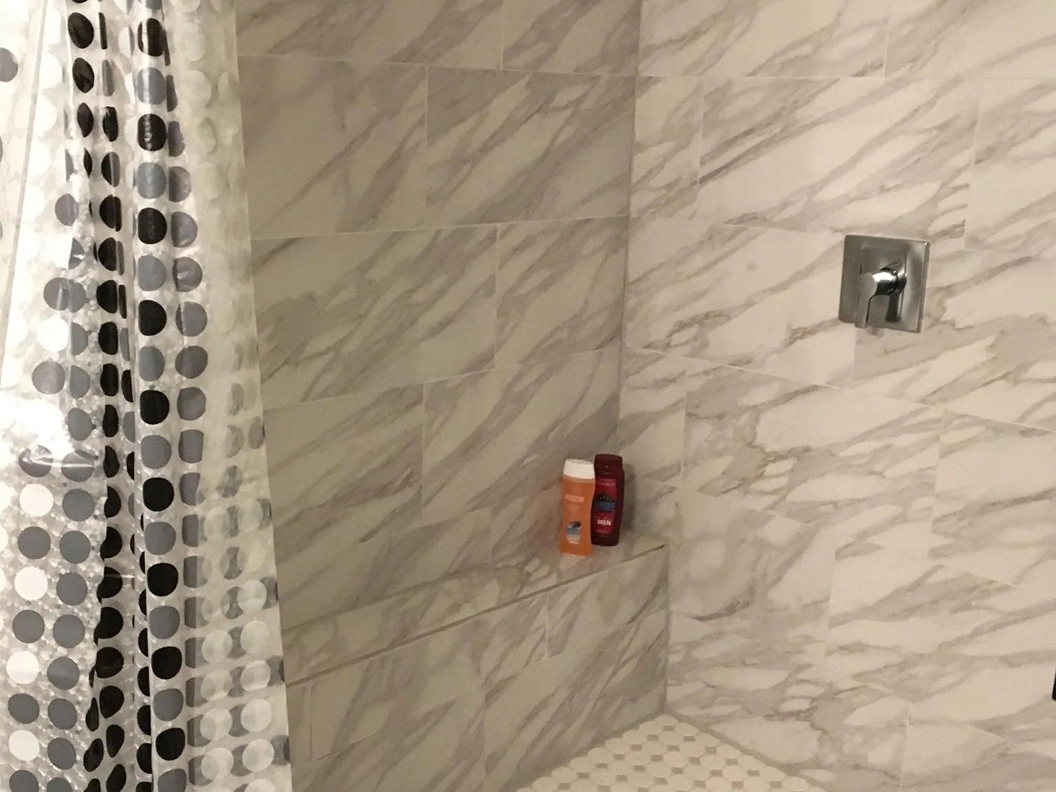 Studio, 1.5 bath, 550 sqft, $1,950 — Photo 4