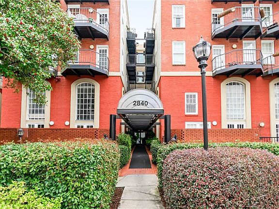 2nd image of 2840 Peachtree Rd NW APT 312
