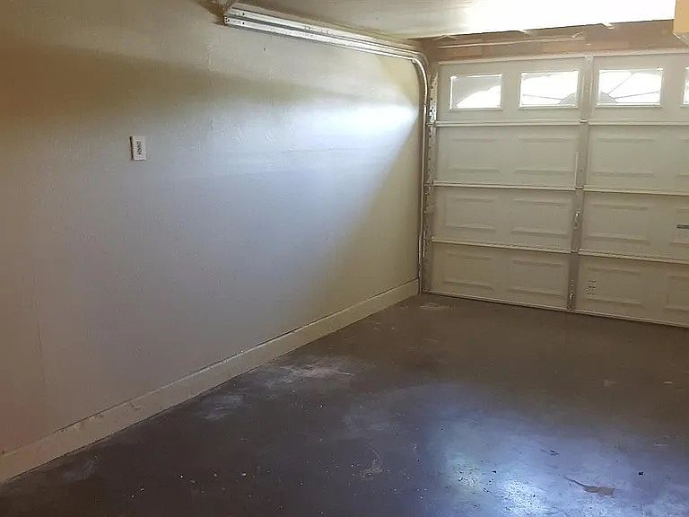 1st image of 2020 El Camino Ave