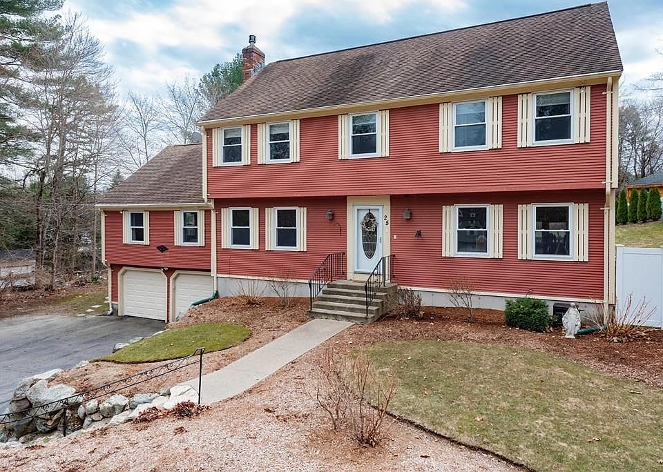 1st image of 25 Mirimichi St