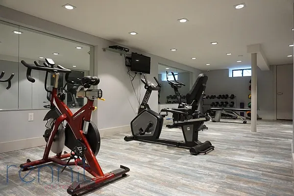 Rented by Rennit Inc. | media 31