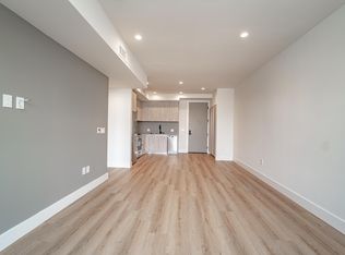 2828 London St #202, Los Angeles, CA 90026
