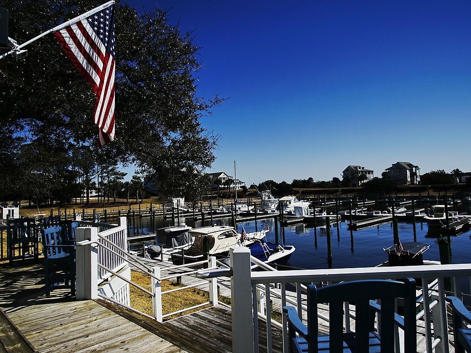 1st image of 28 Seascape Marina