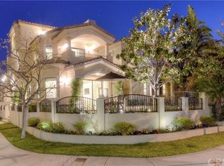 701 California St, Huntington Beach, CA 92648