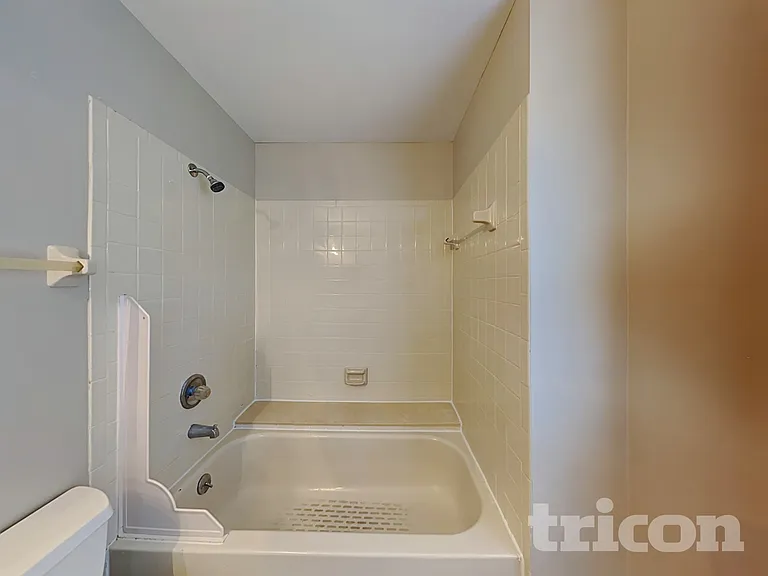 1604 Palm Leaf Dr — Photo 10