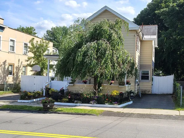 12 Lincoln St, Pittsfield, MA 01201
