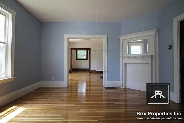 34 Mansfield St — Photo 5