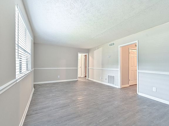 2nd image of 2425 Candler Rd APT D5