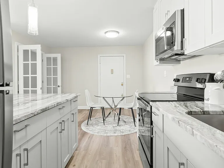 b7 kitchen 1