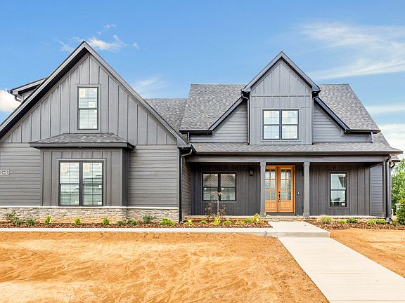 3rd image of 2462 Ellsworth Dr Lot 127