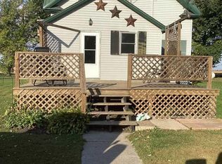 18358 525th Ave, Wells, MN 56097