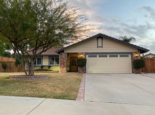 1352 Shakespeare Dr, Riverside, CA 92506