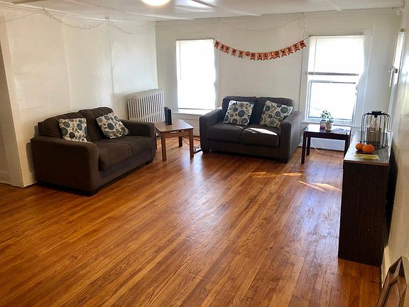 Two bedroom unit living rm