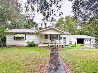 17027 Ravenwood Dr, Flint, TX 75762