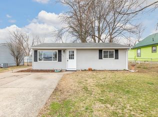 417 Ohio Ave, South Roxana, IL 62087