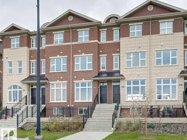 1647 Cunningham Way SW, Edmonton, AB T6W 0V8