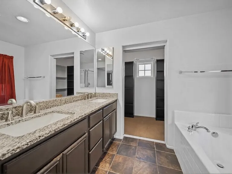 2232 Compote Cir — Photo 13
