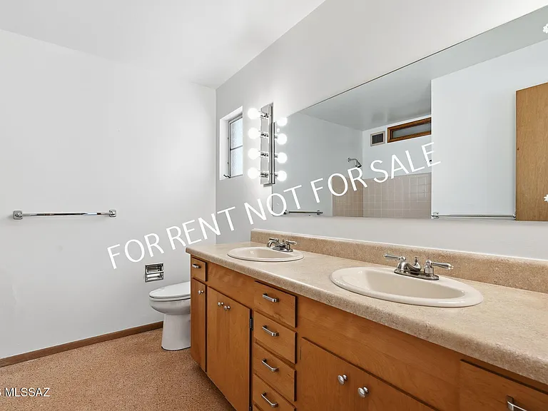 4565 E Quivira Dr — Photo 22