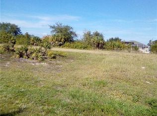 2031 NE 25th Ter, Cape Coral, FL 33909