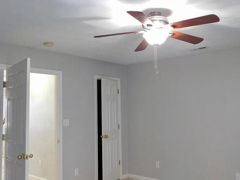 4728 Beach Bay Ct — Photo 10
