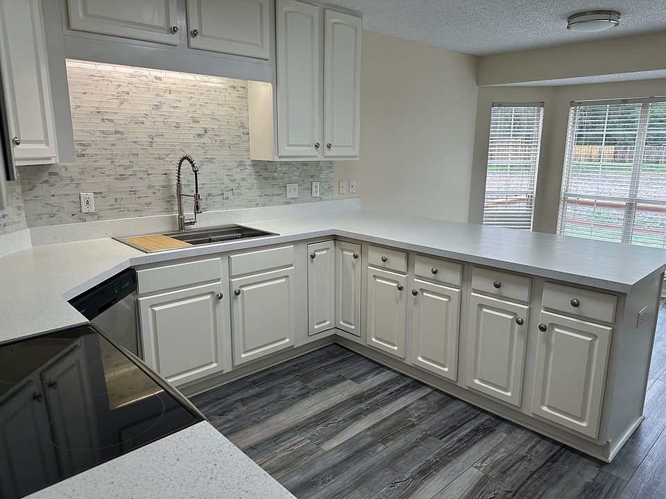 1st image of 1114 Eureka Ct