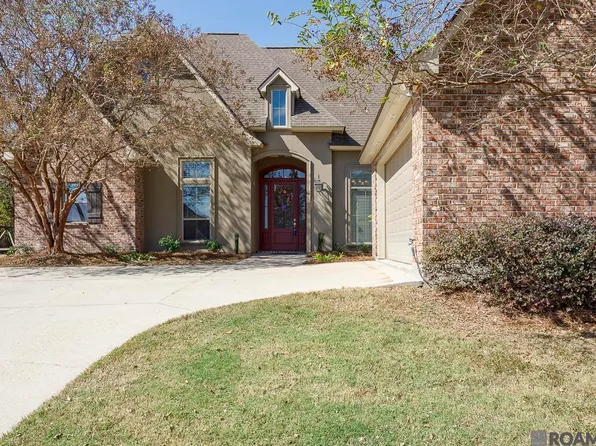 7097 Lakecrest Dr, Zachary, LA 70791