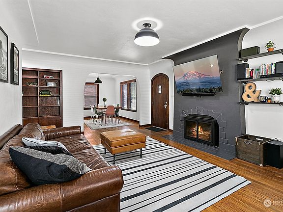 5th image of 1008 Maine Street