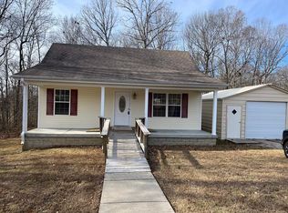 3493 Old Gallatin Rd, Scottsville, KY 42164