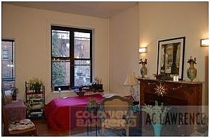 1st image of 318 W 85th St