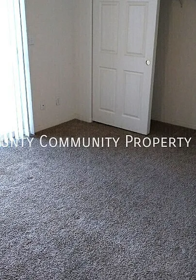 6589 Mission Ave — Photo 23