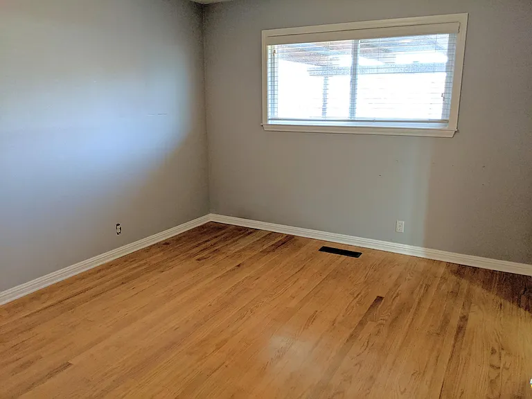 2418 Villanova Rd — Photo 12