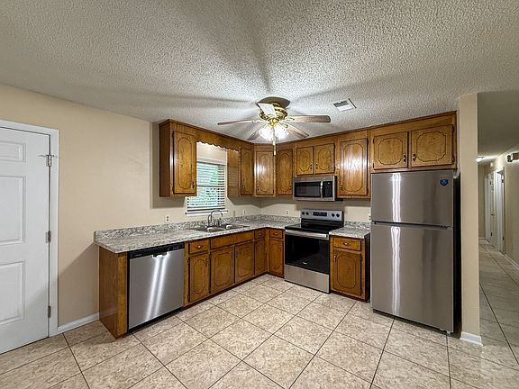 4th image of 7724 Rustling Pines Dr